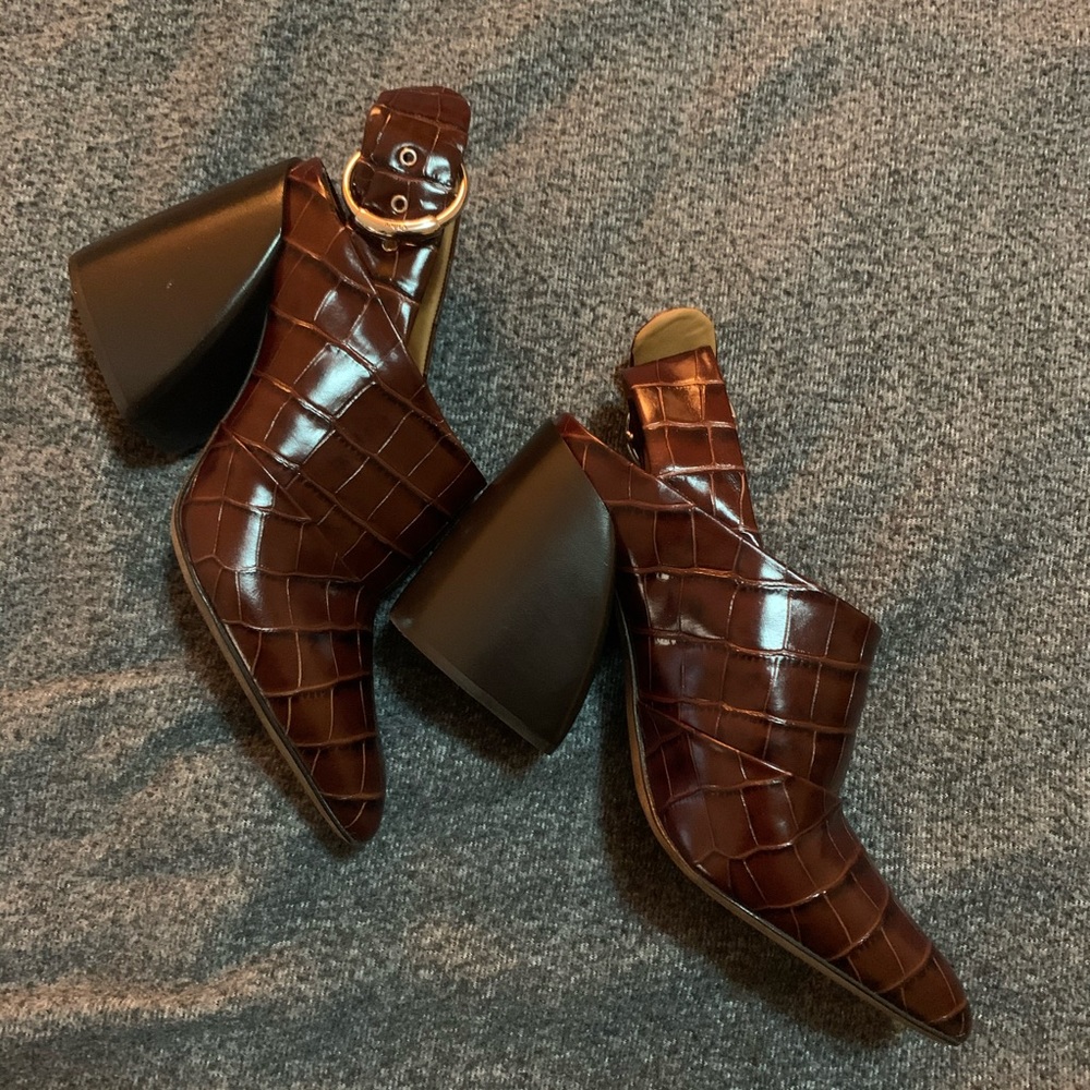 Chloe Mules
